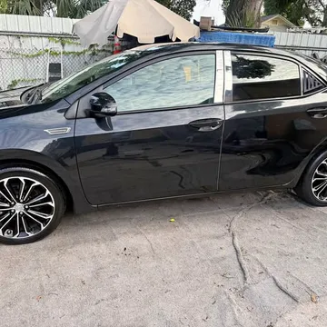 2014 Toyota Corolla S Premium Sedan 4D
