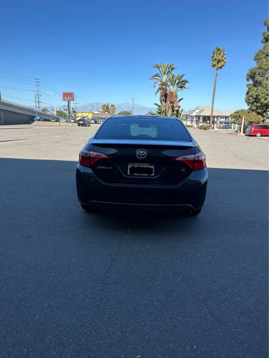 2014 Toyota Corolla 11th Gen - Image 5 of 12