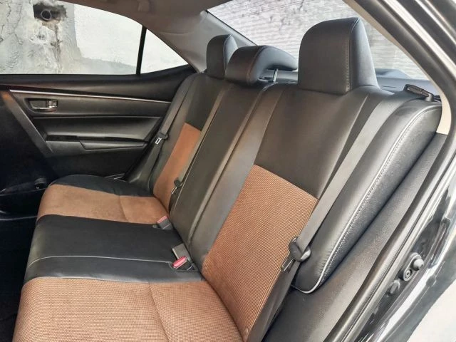 2014 Toyota Corolla 11th Gen - Image 17 of 21