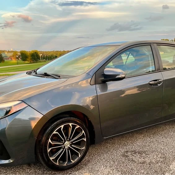 2014 Toyota Corolla 11th Gen - Image 1 of 1