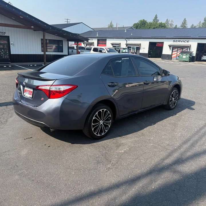 2014 Toyota Corolla 11th Gen - Image 3 of 12