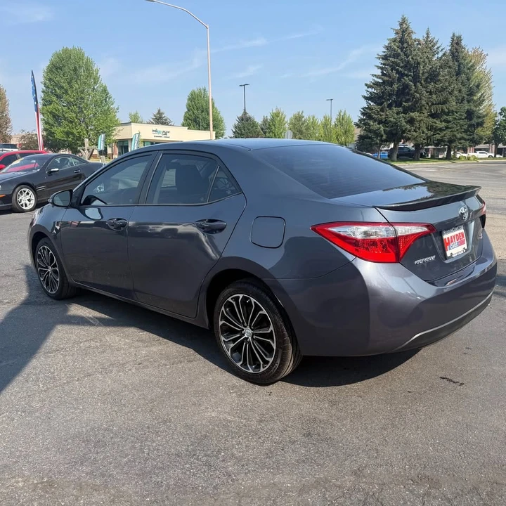 2014 Toyota Corolla 11th Gen - Image 5 of 12