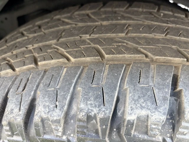 2014 Toyota FJ Cruiser - Image 22 of 31