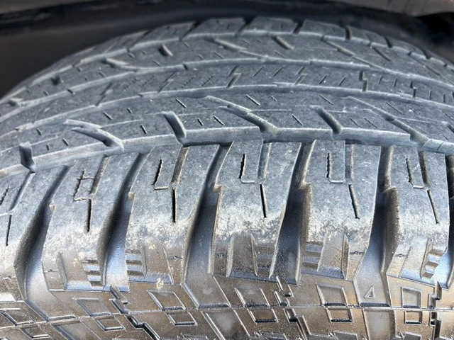 2014 Toyota FJ Cruiser - Image 24 of 31