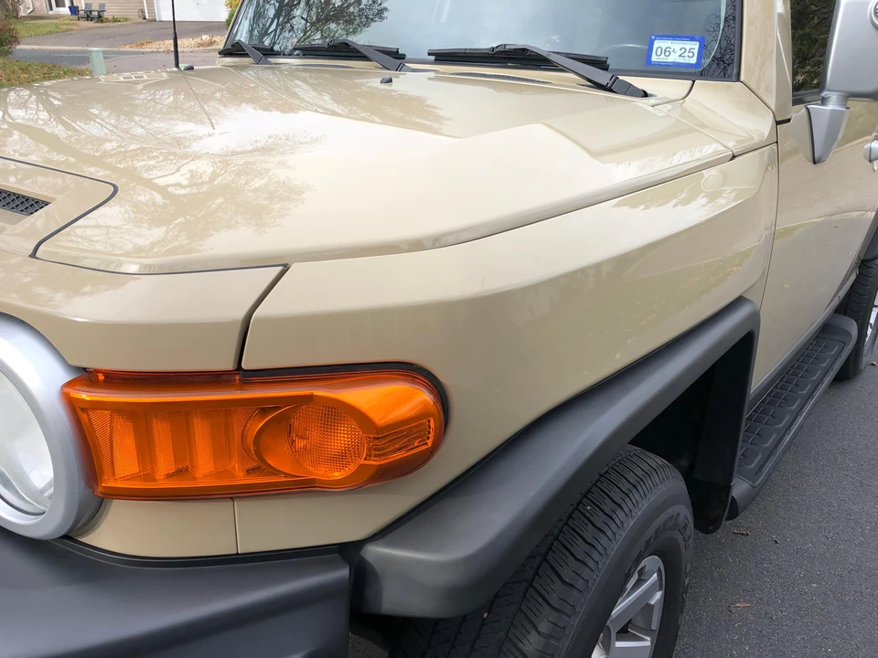 2014 Toyota FJ Cruiser - Image 12 of 31