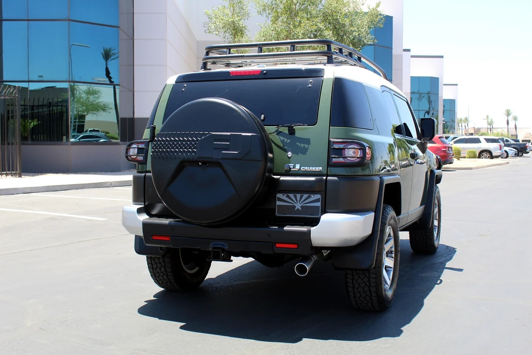 2014 Toyota FJ Cruiser - Image 12 of 31