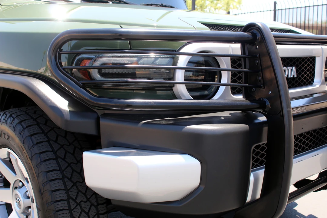 2014 Toyota FJ Cruiser - Image 26 of 31