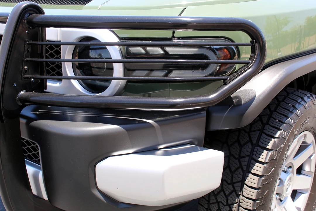 2014 Toyota FJ Cruiser - Image 27 of 31