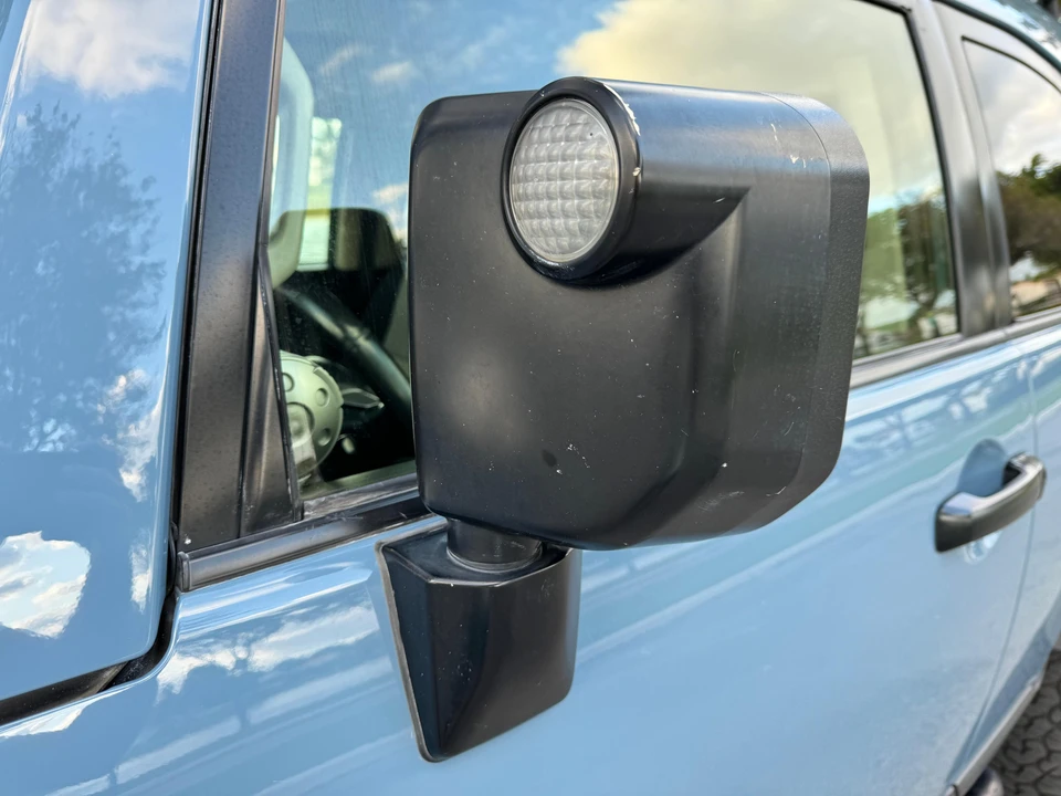2014 Toyota FJ Cruiser - Image 23 of 31