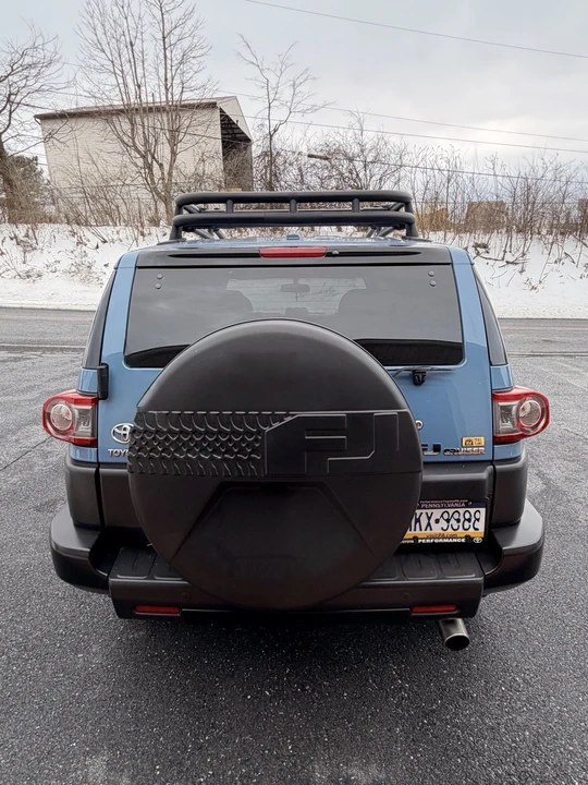 2014 Toyota FJ Cruiser - Image 4 of 21