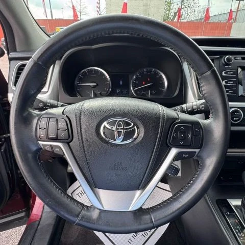 2014 Toyota Highlander - Image 12 of 16