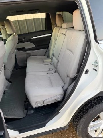 2014 Toyota Highlander - Image 13 of 21