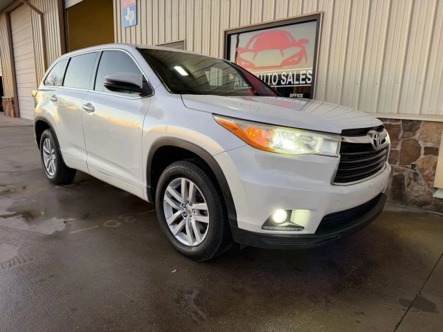 2014 Toyota Highlander - Image 9 of 21