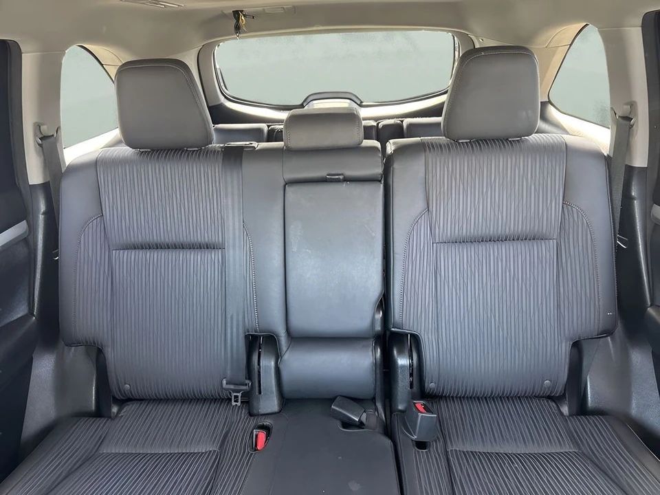 2014 Toyota Highlander - Image 11 of 21