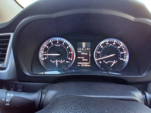2014 Toyota Highlander - Image 10 of 19