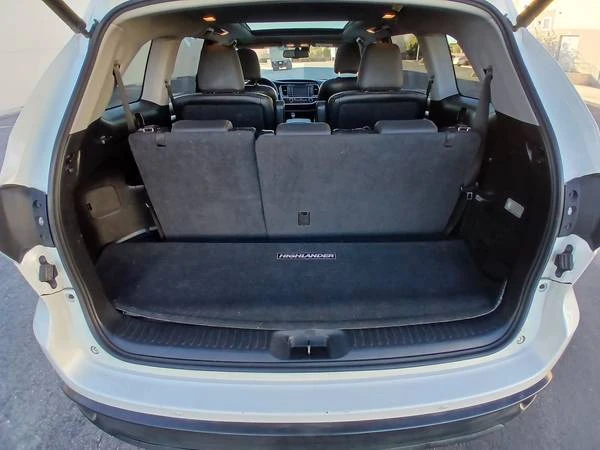 2014 Toyota Highlander - Image 19 of 19
