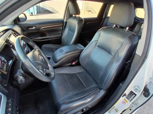 2014 Toyota Highlander - Image 7 of 19