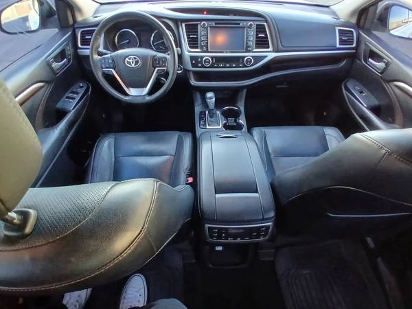 2014 Toyota Highlander - Image 8 of 19