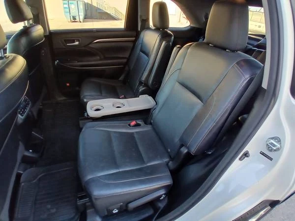 2014 Toyota Highlander - Image 13 of 19