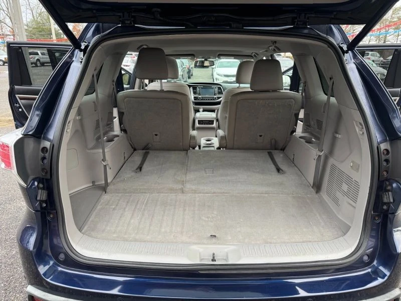 2014 Toyota Highlander - Image 12 of 12