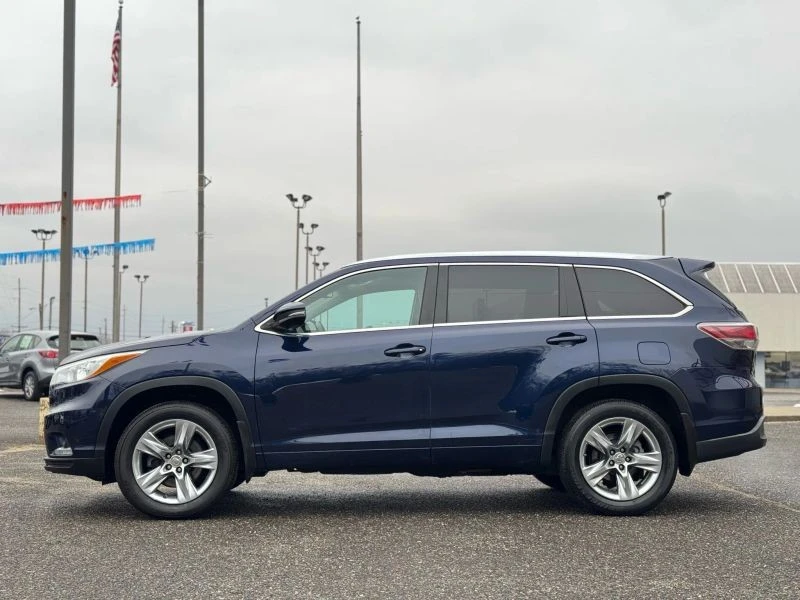 2014 Toyota Highlander - Image 2 of 12