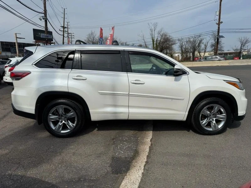 2014 Toyota Highlander - Image 4 of 12