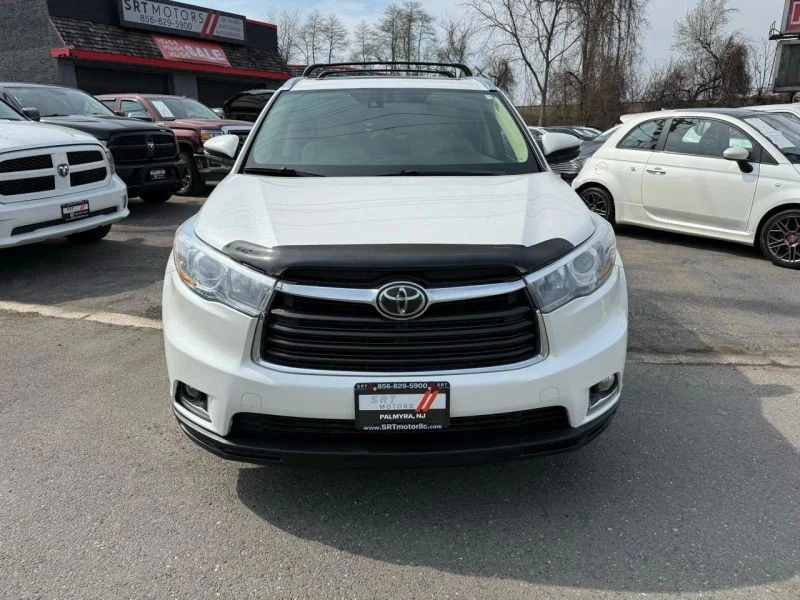 2014 Toyota Highlander - Image 2 of 12