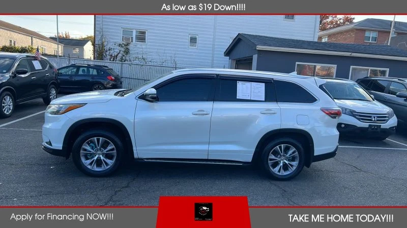 2014 Toyota Highlander - Image 2 of 12