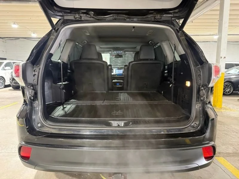 2014 Toyota Highlander - Image 7 of 12