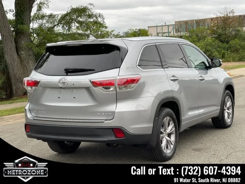 2014 Toyota Highlander - Image 7 of 12