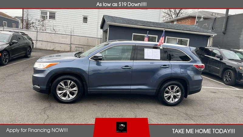 2014 Toyota Highlander - Image 2 of 12