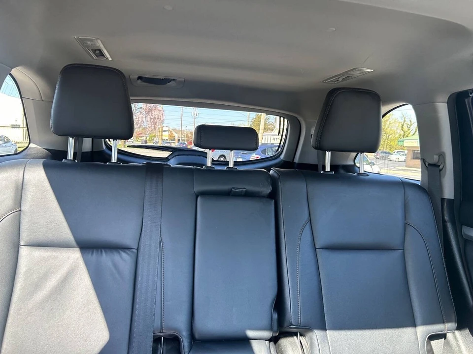 2014 Toyota Highlander - Image 17 of 21