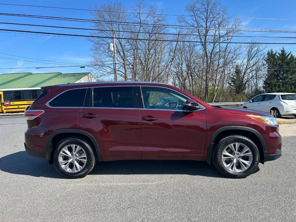 2014 Toyota Highlander - Image 4 of 21