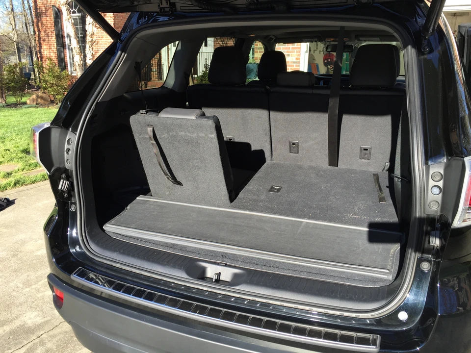 2014 Toyota Highlander - Image 3 of 4
