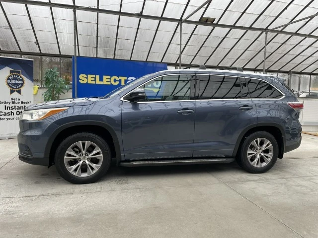 2014 Toyota Highlander - Image 13 of 21