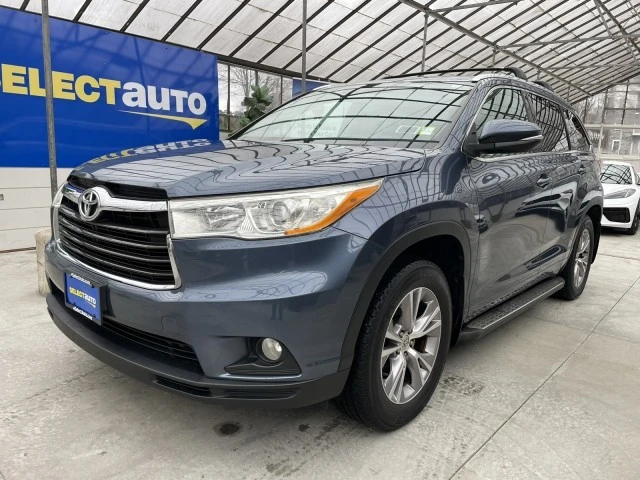 2014 Toyota Highlander - Image 11 of 21