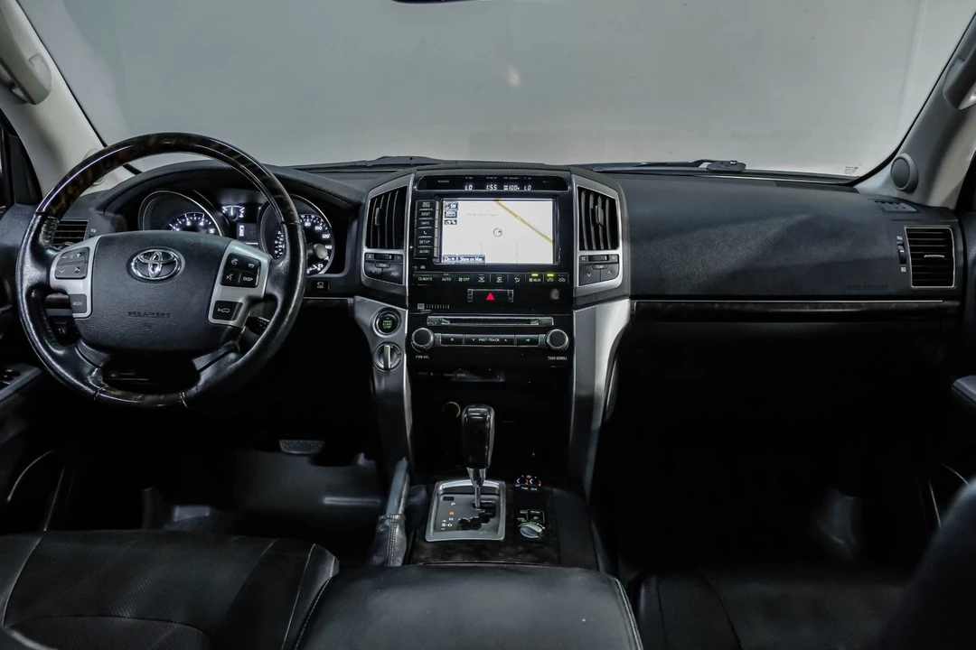 2014 Toyota J200 Land Cruiser - Image 21 of 31