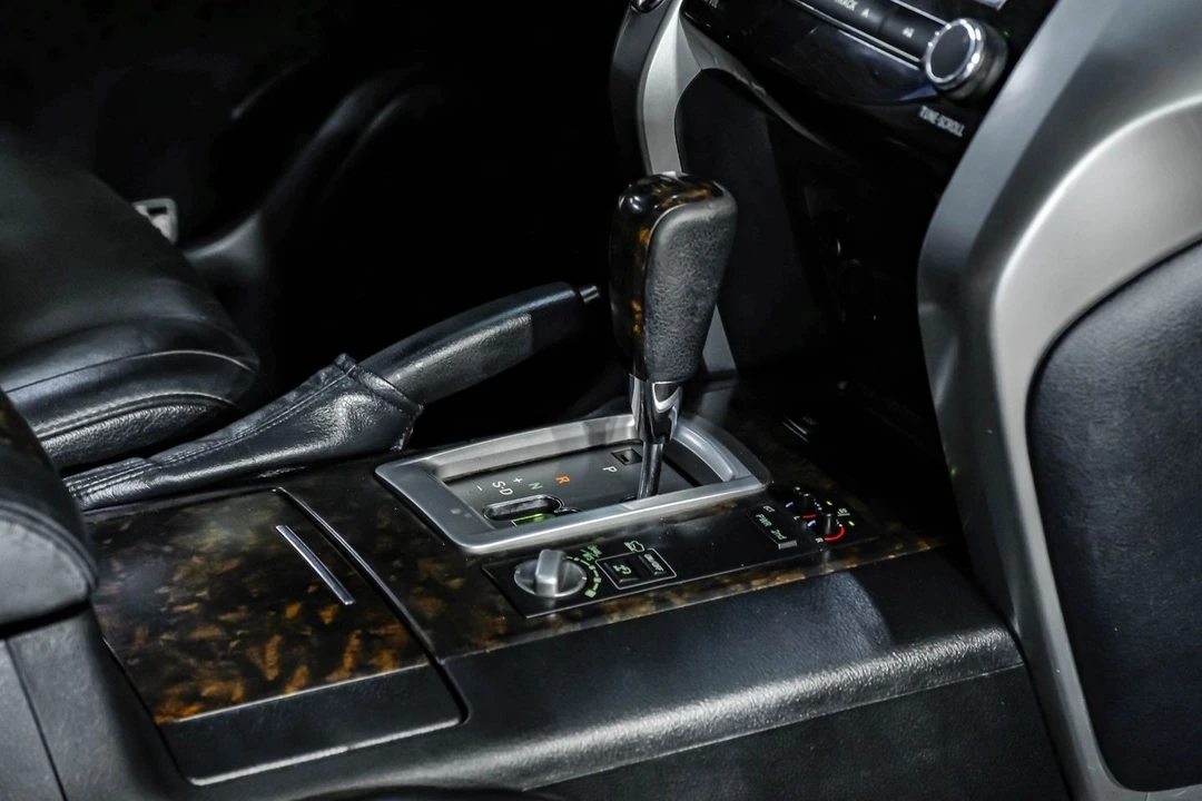 2014 Toyota J200 Land Cruiser - Image 31 of 31