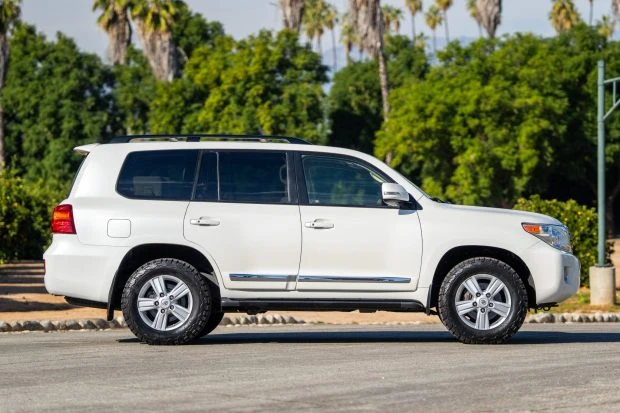 2014 Toyota J200 Land Cruiser - Image 3 of 7
