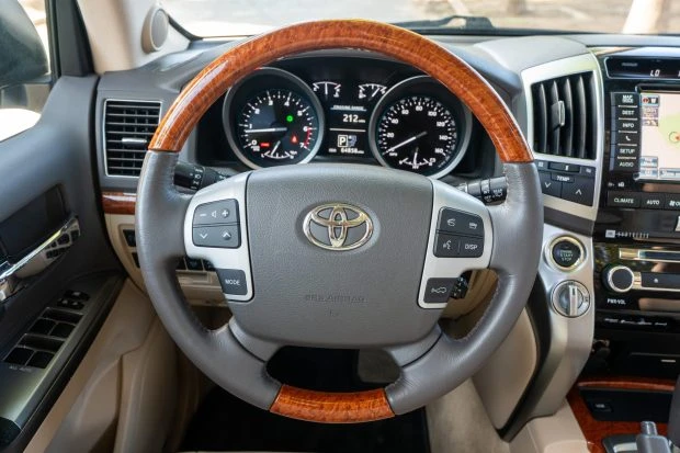 2014 Toyota J200 Land Cruiser - Image 5 of 7