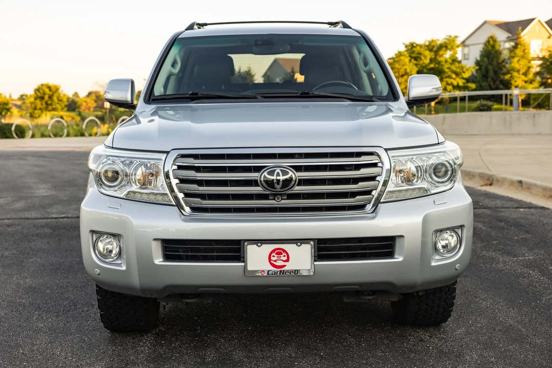 2014 Toyota J200 Land Cruiser - Image 2 of 31