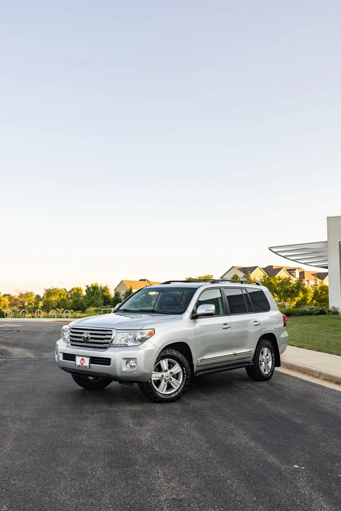 2014 Toyota J200 Land Cruiser - Image 5 of 31