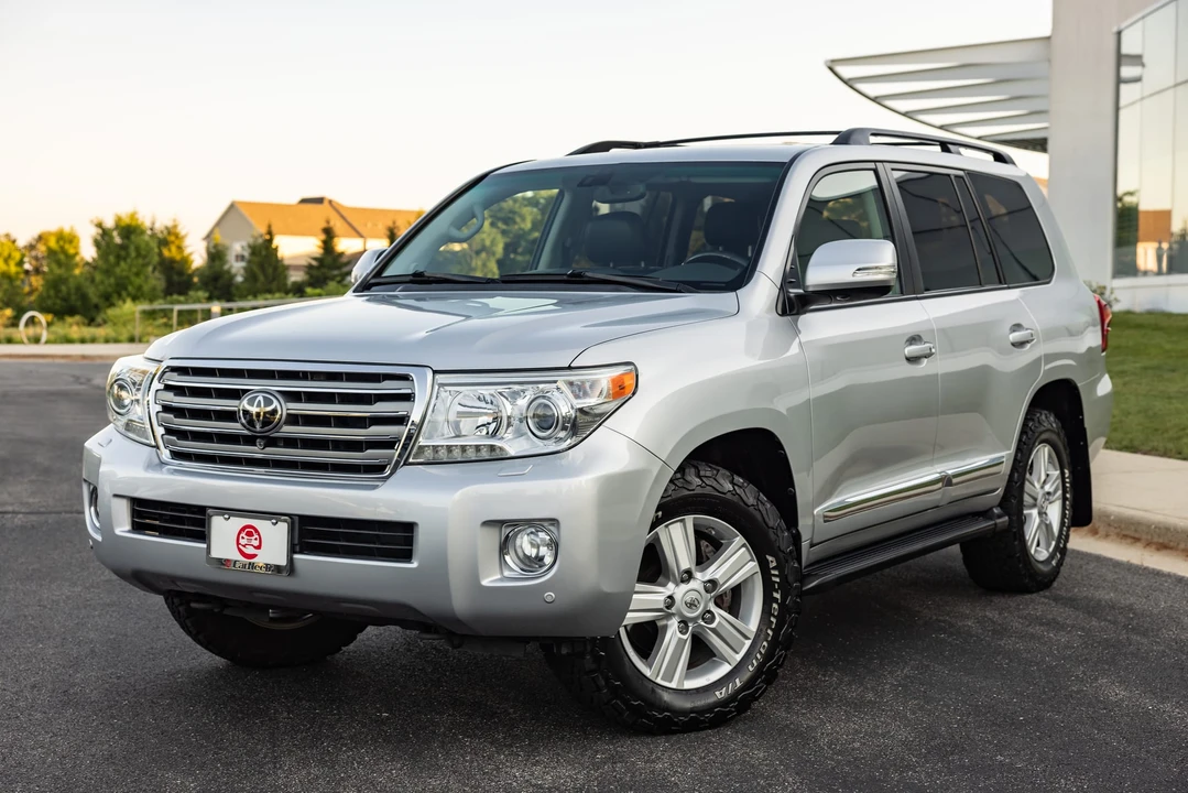 2014 Toyota J200 Land Cruiser - Image 3 of 31