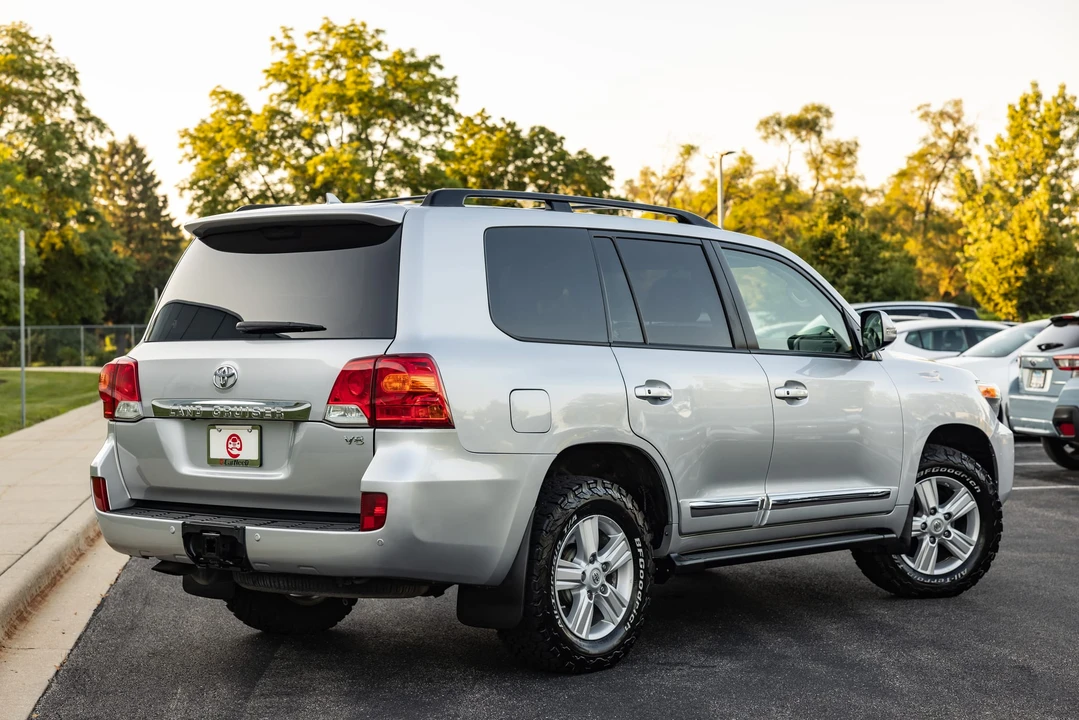 2014 Toyota J200 Land Cruiser - Image 19 of 31