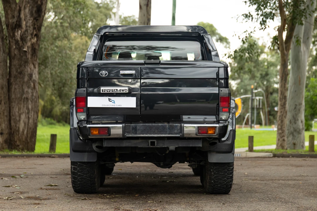2014 Toyota J70 Land Cruiser - Image 24 of 31