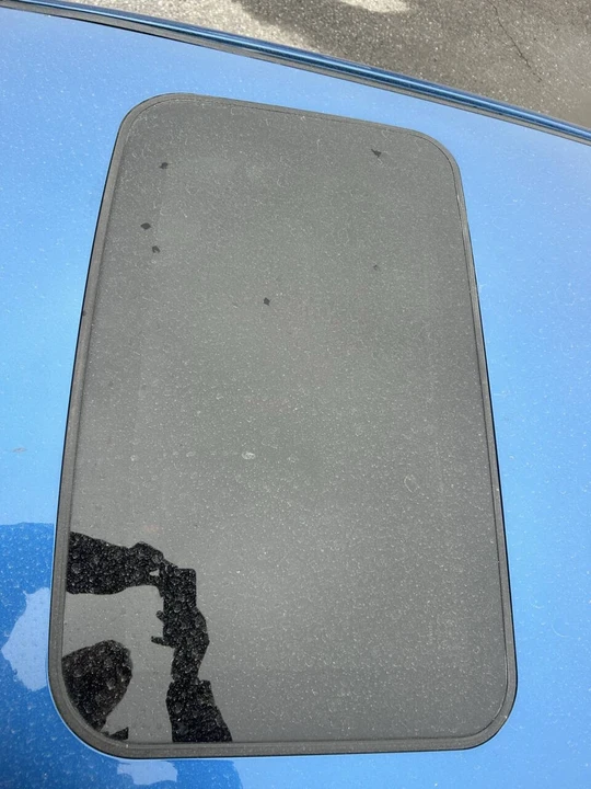 2014 Toyota Prius - Image 16 of 21