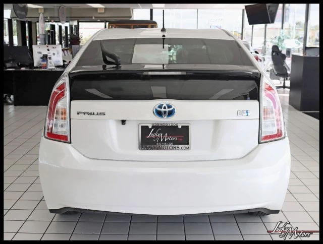 2014 Toyota Prius 3rd Gen - Image 11 of 12