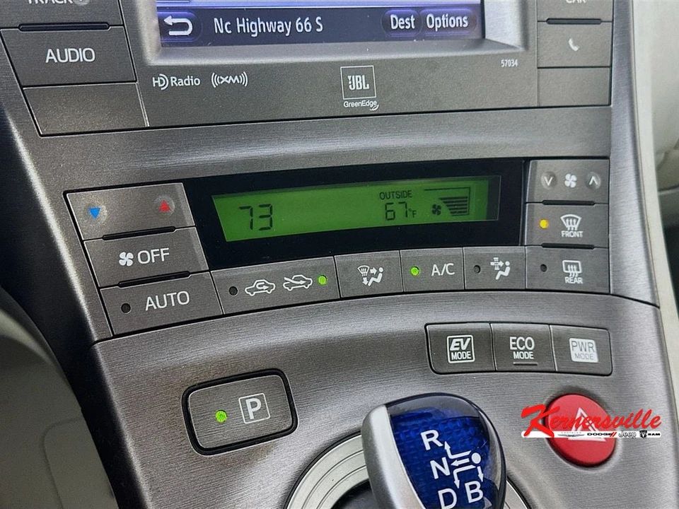 2014 Toyota Prius 3rd Gen - Image 20 of 21