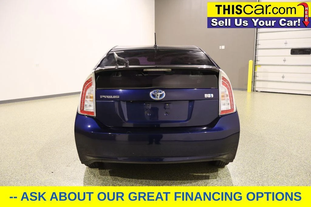 2014 Toyota Prius 3rd Gen - Image 8 of 12
