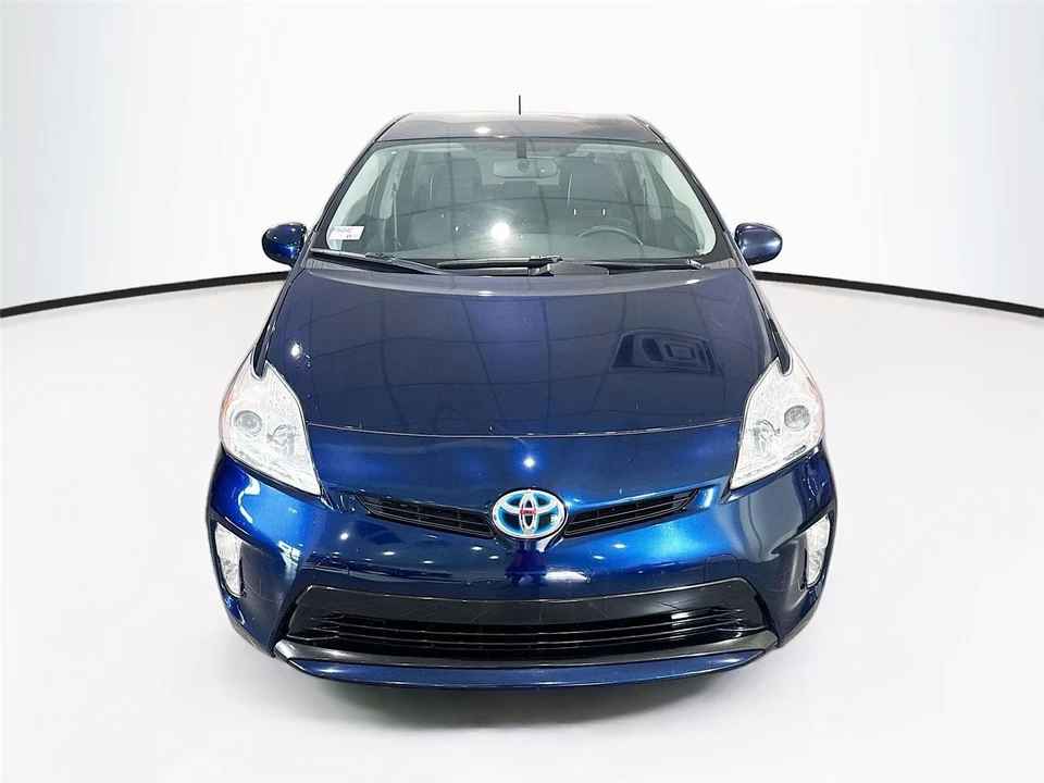 2014 Toyota Prius 3rd Gen - Image 8 of 16